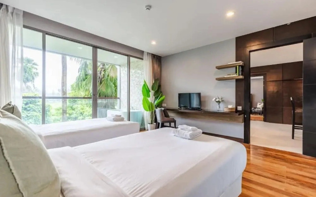 Majestic 2BR with garden view in Regent