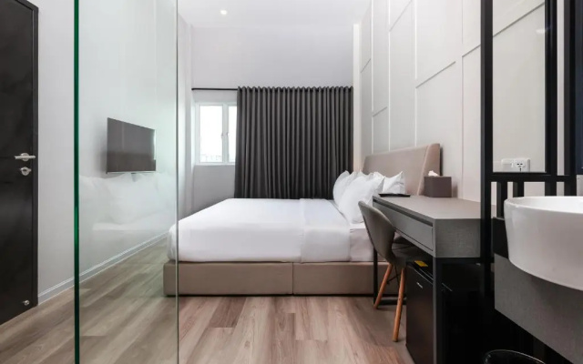 Wesley Hotel