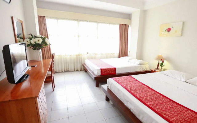 Magnolia Hotel