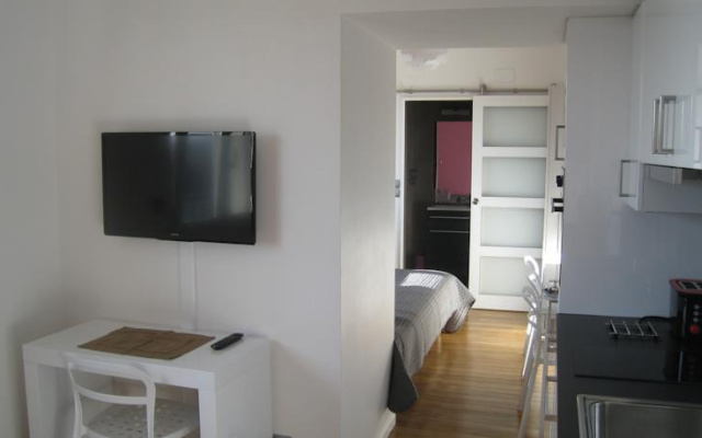 At Home in Paris