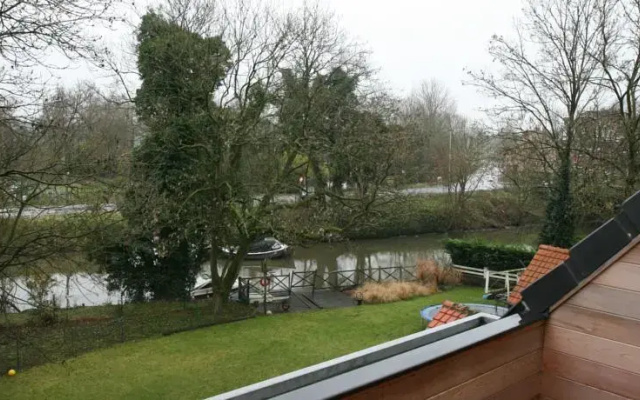 Riverhouse