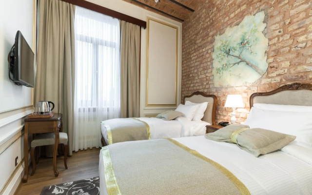 Hotel Pera Parma