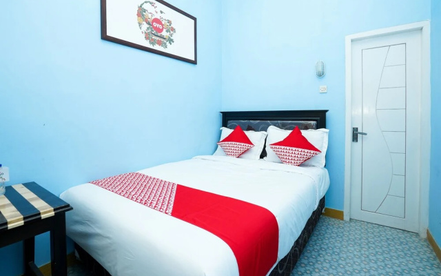OYO 1048 Rahayu Bromo Hotel