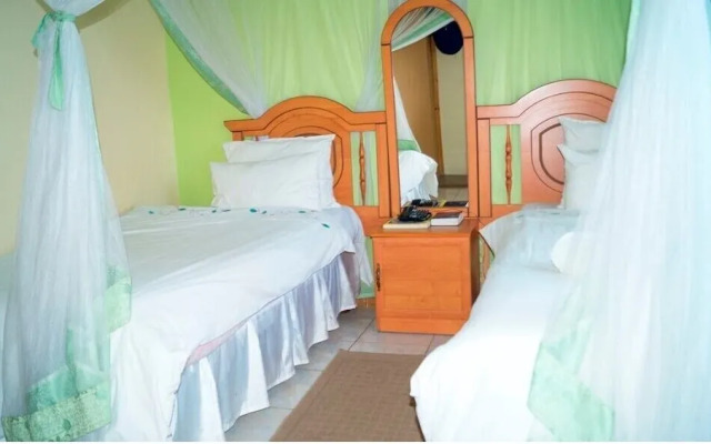 Aninas Executive Lodge