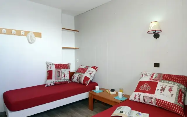 Apartment by Table Verte Lift