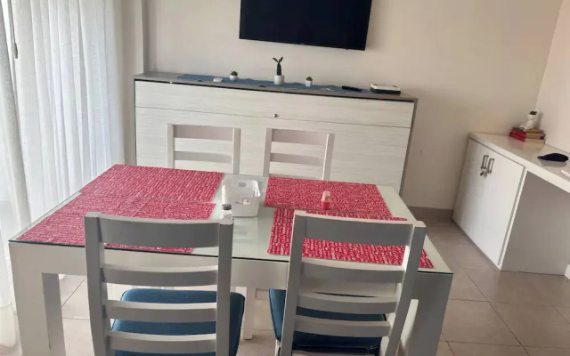 Peaceful, Pet-friendly Central Apt
