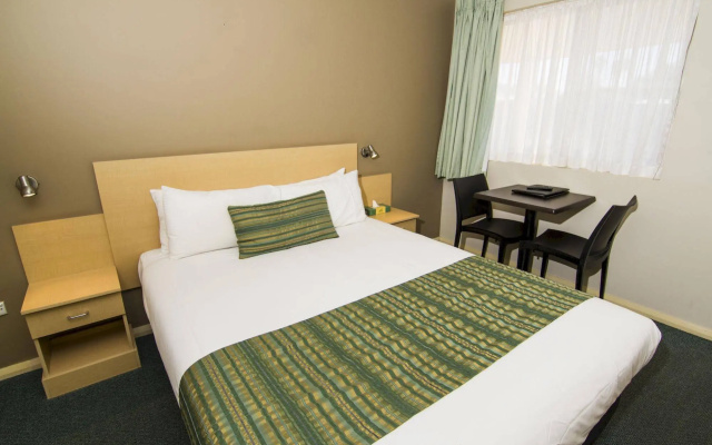 Green Gables Motel