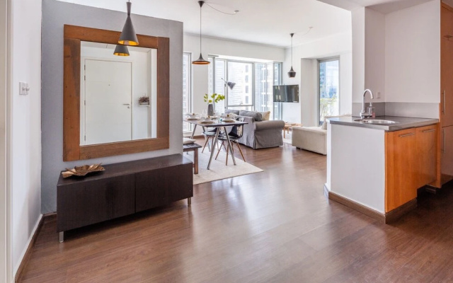 Cozy and Stylish 1BR Apartment in Dubai Marina