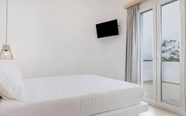 Irida Vacation Suites