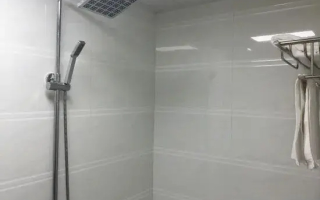 Weiyu Hotel