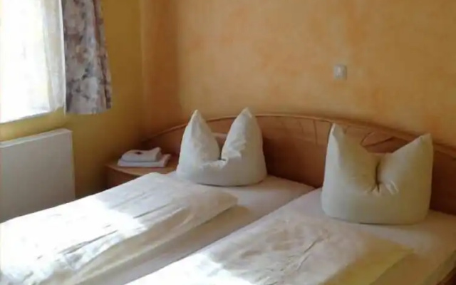 Hotel Saalestrand
