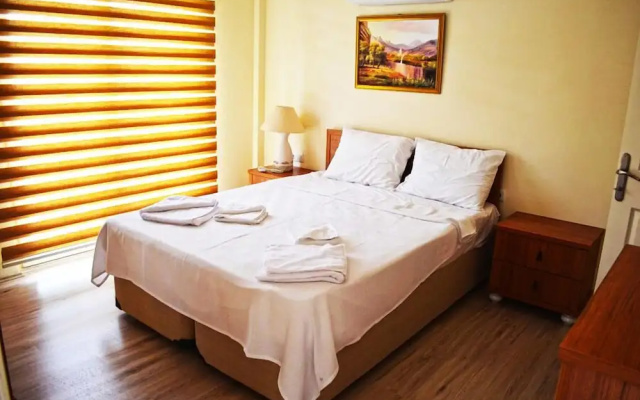 3 Bedroom Apartment Lake View 9 by Likya Global