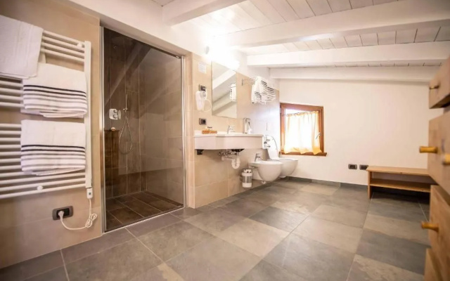 Hotel Alpino