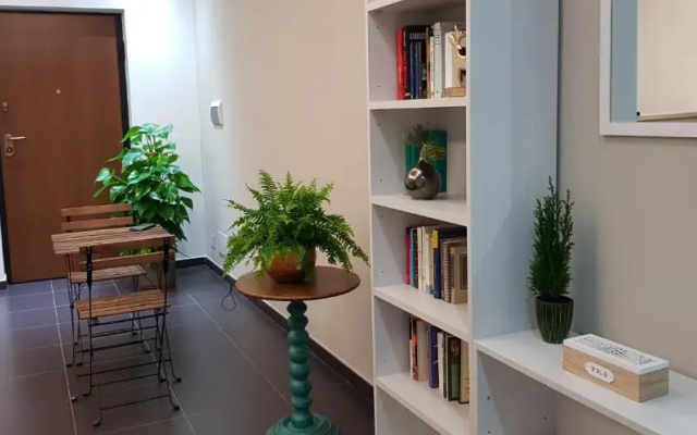 Raja Rooms