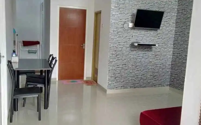 Villa Puncak Garuda E1 by and