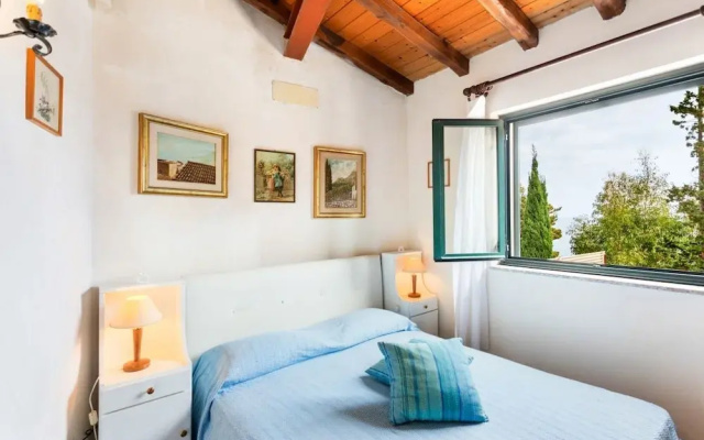 MAZZARò APARTMENT WITH TERRACE AND SEAVIEW