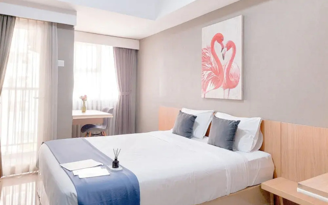 Simply Look Studio at Baileys Apartment