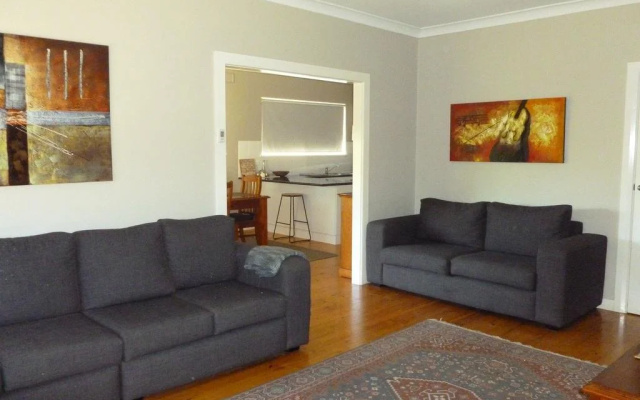 Serenity Holiday House