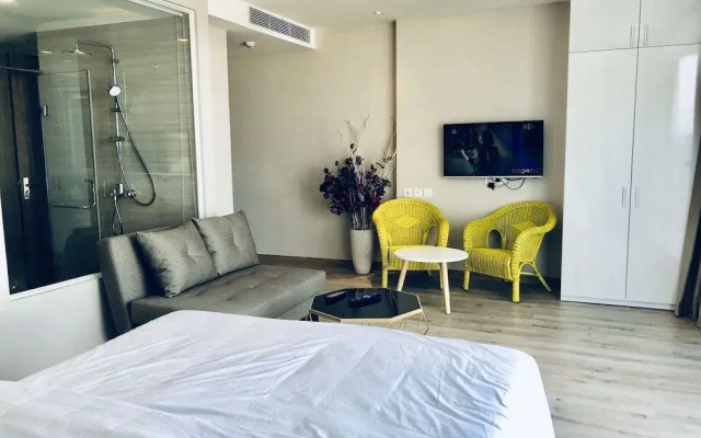 Handy Panorama Nha Trang Condotel