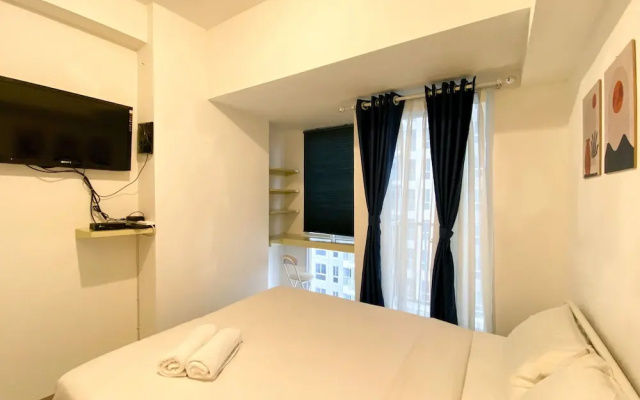 Homey And Enjoy Living Studio Tokyo Riverside Pik 2 Apartment