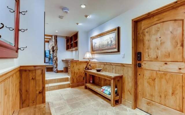 Village Center Condo 4J