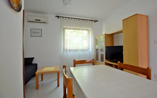 Apartment Ljiljana