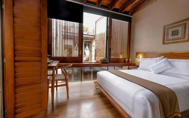 El Recinto Luxury Hotel
