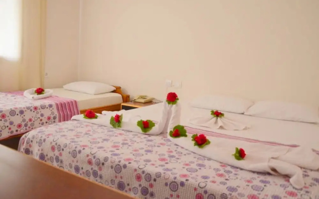 Dilek Otel