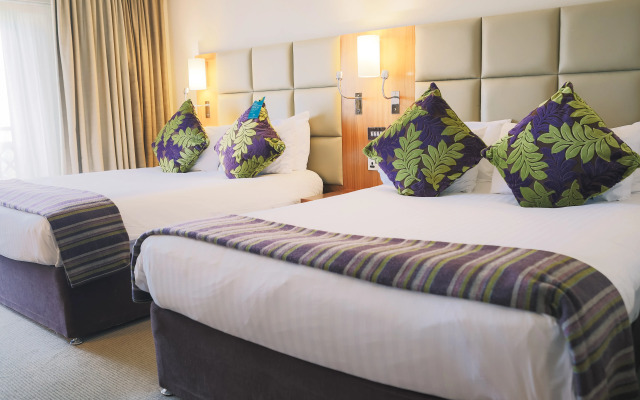 Crowne Plaza Resort Colchester Five Lakes