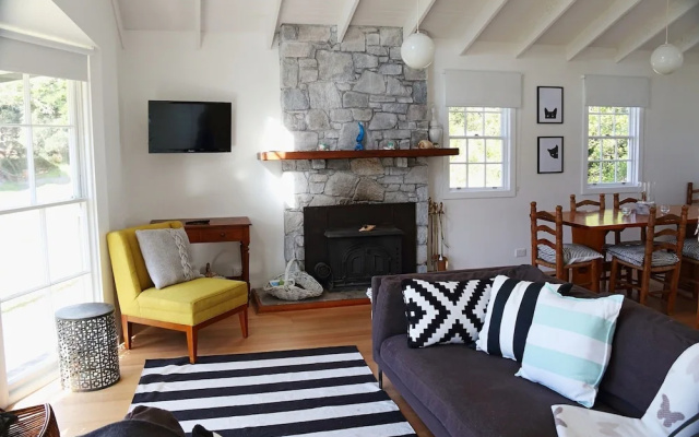 White Shell Cottage