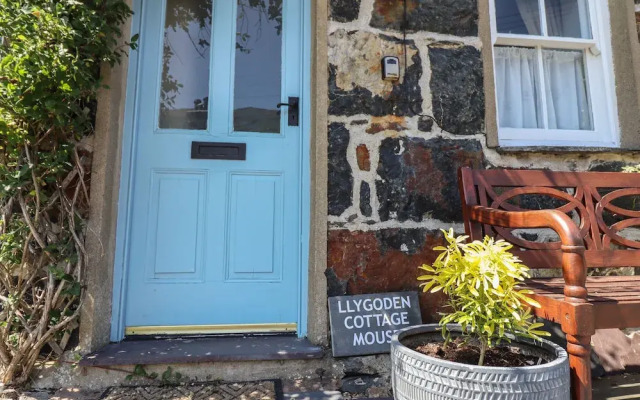 Llygoden Cottage