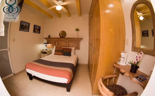 Hotel Tres Sofías
