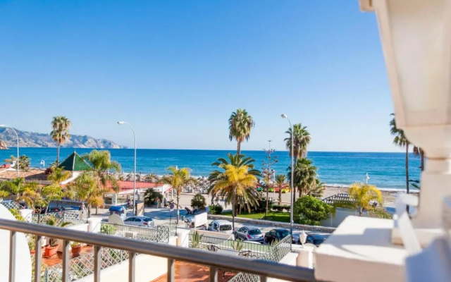 Burriana Playa Carmona Nerja Canovas