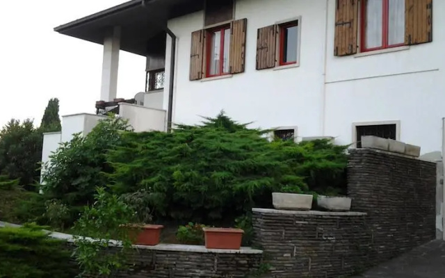 B&B LAurora