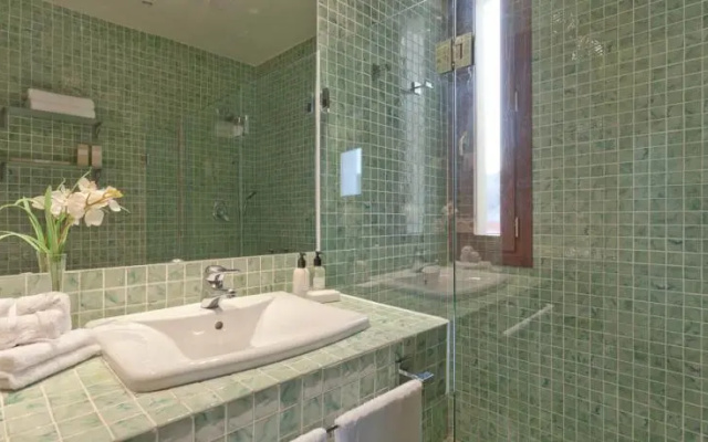 Spain Select Santa Cruz Apartments