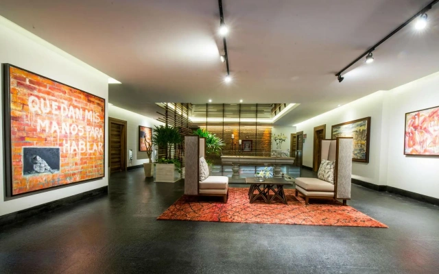 Square Small Luxury Hotel - Nuevo Consulado