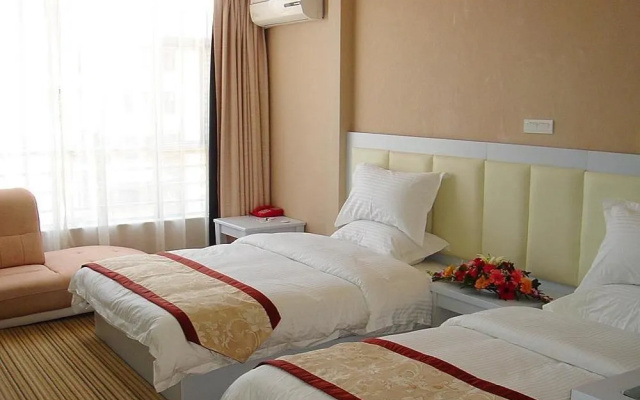 Jinlun Holiday Beibuwan Hotel Chuxiong(楚雄锦伦假日北部湾酒店)