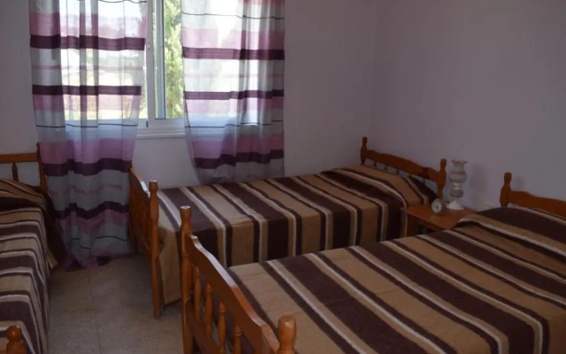 Kings Gardens Maisonette E104