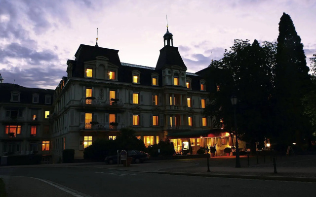 hotelImage
