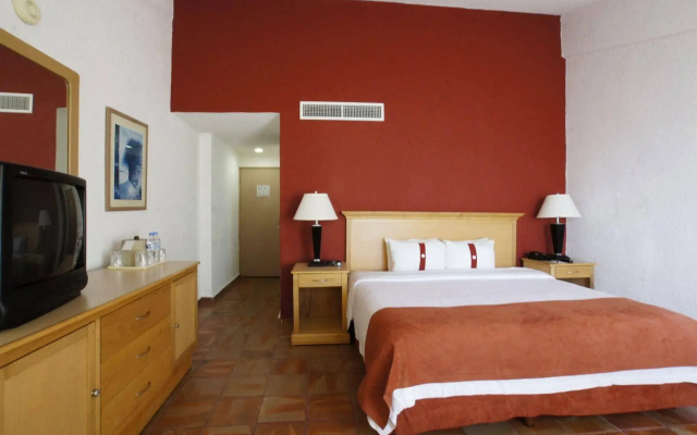 Bellamar Ocean Front Suites