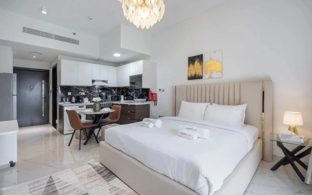 NEW Lisiting | Miracle Garden | Great Location