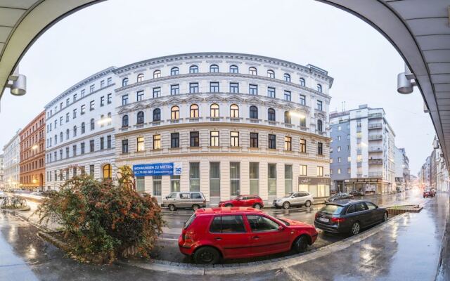 Отель Luxus Maisonette Liechtenstein by Welcome2Vienna Австрия, Вена - отзывы, цены и фото номеров - забронировать отель Luxus Maisonette Liechtenstein by Welcome2Vienna онлайн вид на фасад