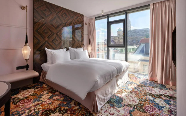 Hotel Topazz & Lamée