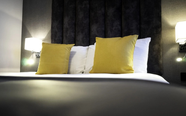 V City Aparthotels