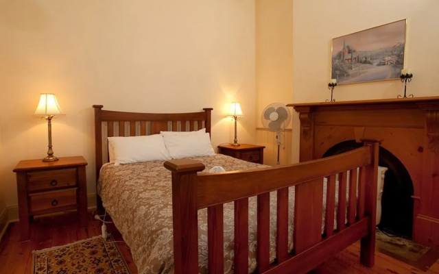 Fairholme Townhouse