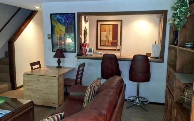 31SW Deluxe Snowater Condo!