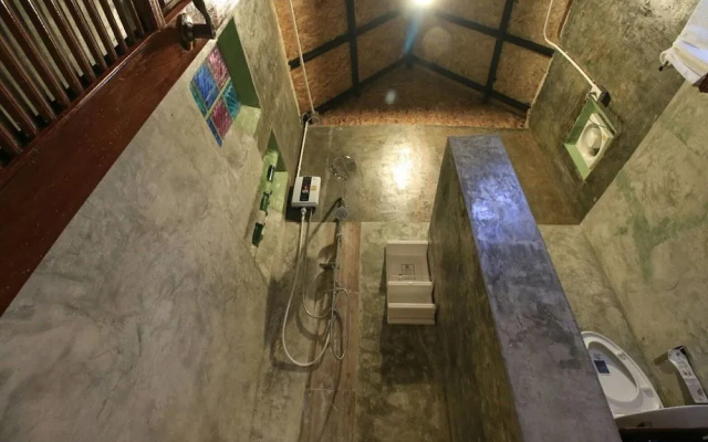 Khemmarat Baandin Resort