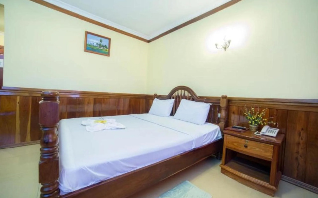 Banan Hotel