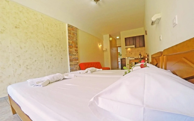 Tarsanas Apartments