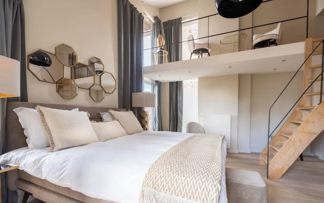 Rooms With A View